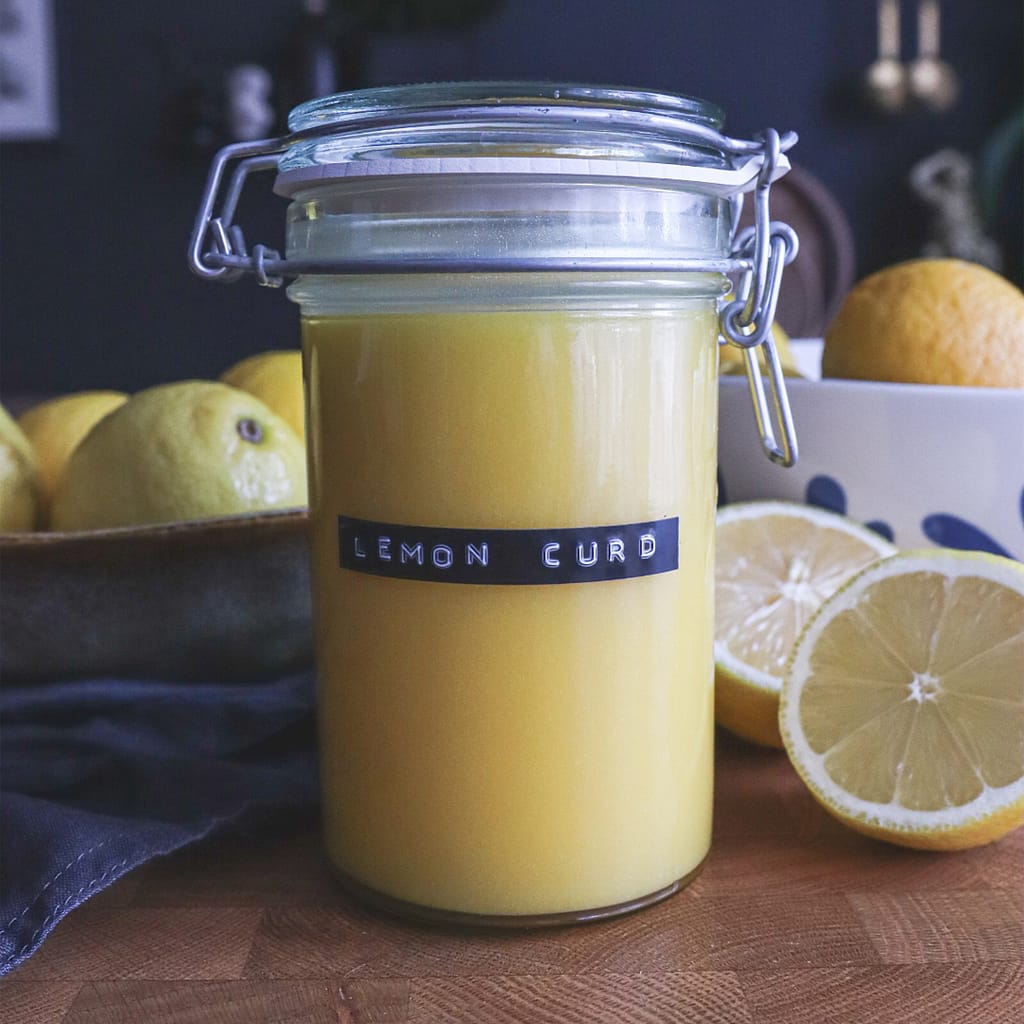 A lemon curd egy fanyar mégis édes krém.